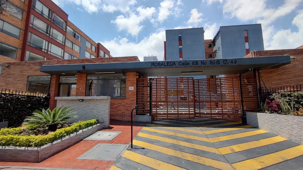 Nuevo Techo Apartamento En Venta – Rosaleda